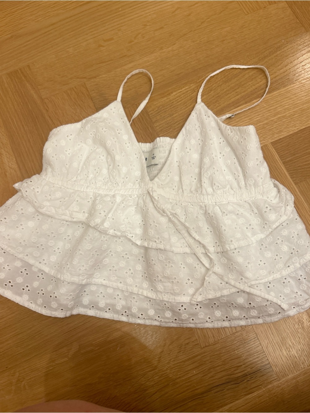 Hollister White Eyelet Tiered Cami
